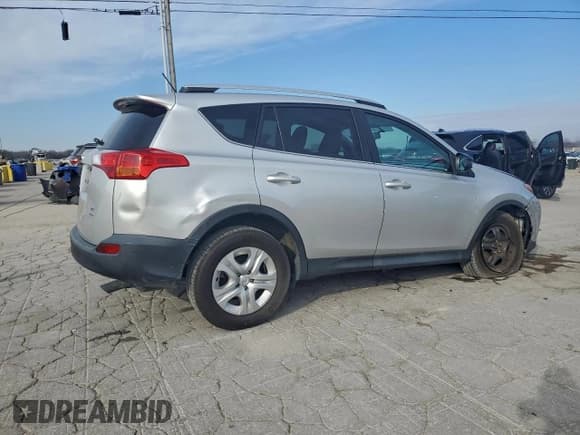 ✅ 2015 Toyota RAV4 LE • VIN: 2T3BFREV4FW354446 • Lot: 93785825. Listed on Copart with 148,232 mi. Free auction sales archive from the USA and detailed vehicle history report at DreamBid. Image 3.