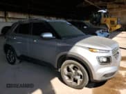 ✅ 2023 Hyundai Venue Limited • VIN: KMHRC8A34PU249051 • Lot: 70411964. Listed on Copart with 10,952 mi. Free auction sales archive from the USA and detailed vehicle history report at DreamBid. Image 4.