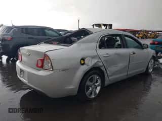 2012 Chevrolet Malibu 2LT z VIN 1G1ZD5EU9CF232515, wystawiony jako IAAI lot #43316702 z przebiegiem 251 197 mil mil oraz . Historia ofert i sprzedaży dostępna na DreamBid. Obrazek 4.