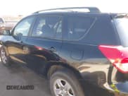 ✅ 2006 Toyota RAV4 • VIN: JTMBD33V066019787 • Lot: 43464810. Wystawiony na IAAI z przebiegiem 152 427 mil. Bezpłatny archiwum sprzedaży aukcyjnych z USA i szczegółowy raport historii pojazdu na DreamBid. Zdjęcie 15.