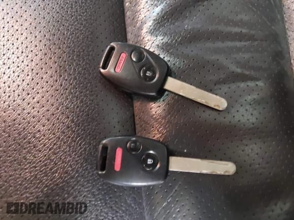 ✅ 2010 Honda Ridgeline RTL • VIN: 5FPYK1F50AB002847 • Лот: 43461252. Опубликован ранее на IAAI с пробегом 223 475 миль. Бесплатный доступ к архиву аукционных продаж из США и подробный отчёт об истории автомобиля на DreamBid. Изображение 11.