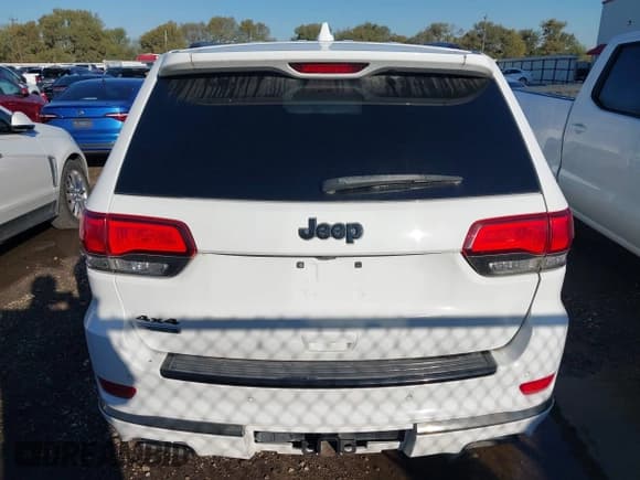 ✅ 2016 Jeep Grand Cherokee Overland • VIN: 1C4RJFCM8GC450445 • Лот: 43597733. Опубликован ранее на IAAI с пробегом 157 351 миль. Бесплатный доступ к архиву аукционных продаж из США и подробный отчёт об истории автомобиля на DreamBid. Изображение 16.