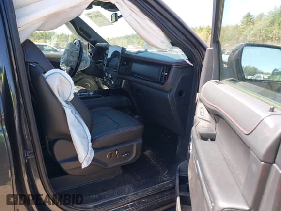 ✅ 2024 Ford Expedition Max Limited • VIN: 1FMJK2A83REA35478 • Lot: 42105375. Listed on IAAI with 25,198 mi. Free auction sales archive from the USA and detailed vehicle history report at DreamBid. Image 5.