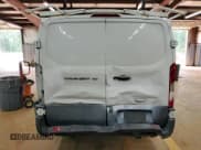 ✅ 2017 Ford Transit • VIN: 1FTYE1YMXHKA68050 • Lot: 54869685. Wystawiony na Copart z przebiegiem 186 313 mil. Bezpłatny archiwum sprzedaży aukcyjnych z USA i szczegółowy raport historii pojazdu na DreamBid. Zdjęcie 6.