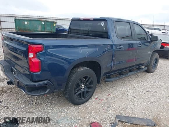✅ 2022 Chevrolet Silverado 1500 RST • VIN: 3GCUYEED7NG164206 • Лот: 42481073. Опубликован ранее на IAAI с пробегом 44 759 миль. Бесплатный доступ к архиву аукционных продаж из США и подробный отчёт об истории автомобиля на DreamBid. Изображение 4.