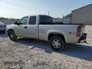 ✅ 2004 Chevrolet Silverado 1500 Z71 • VIN: 1GCEK19T24E334770 • Lot: 71549604. Wystawiony na Copart z przebiegiem 220 570 mil mil. Skorzystaj z bezpłatnego archiwum sprzedaży aukcyjnych z USA i zobacz szczegółowy raport historii pojazdu na DreamBid. Zdjęcie 2.