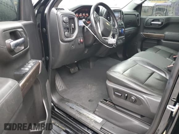 ✅ 2019 Chevrolet Silverado 1500 LT • VIN: 1GCRYDEK6KZ373138 • Lot: 84451935. Wystawiony na Copart z przebiegiem 76 846 mil. Bezpłatny archiwum sprzedaży aukcyjnych z USA i szczegółowy raport historii pojazdu na DreamBid. Zdjęcie 8.