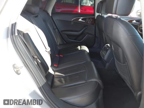 ✅ 2014 Audi A6 Premium Plus • VIN: WAUGFAFC5EN036309 • Lot: 43470364. Wystawiony na IAAI z przebiegiem 188 865 mil. Bezpłatny archiwum sprzedaży aukcyjnych z USA i szczegółowy raport historii pojazdu na DreamBid. Zdjęcie 8.