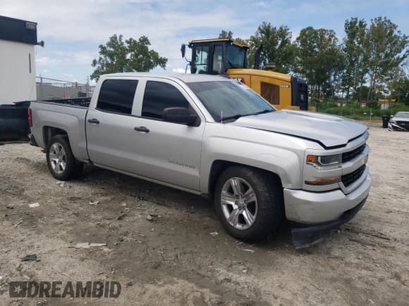 ✅ 2018 Chevrolet Silverado 1500 Custom • VIN: 3GCPCPEC2JG576316 • Лот: 70363234. Опубликован ранее на Copart с пробегом 123 440 миль. Бесплатный доступ к архиву аукционных продаж из США и подробный отчёт об истории автомобиля на DreamBid. Изображение 4.