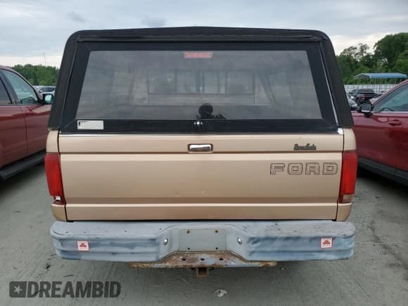 ✅ 1994 Ford F-150 • VIN: 1FTDF15Y8RNA67756 • Лот: 56742735. Опубликован ранее на Copart с пробегом Не указан. Бесплатный доступ к архиву аукционных продаж из США и подробный отчёт об истории автомобиля на DreamBid. Изображение 6.