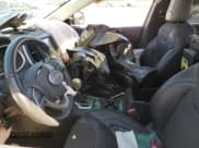 ✅ 2017 Jeep Cherokee Trailhawk • VIN: 1C4PJMBS8HW506816 • Лот: 83831065. Опубликован ранее на Copart с пробегом Не указан. Бесплатный доступ к архиву аукционных продаж из США и подробный отчёт об истории автомобиля на DreamBid. Изображение 7.