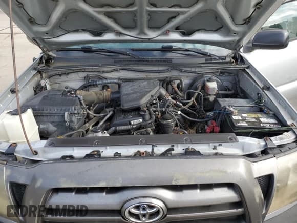 ✅ 2008 Toyota Tacoma • VIN: 5TEPX42N98Z557799 • Lot: 70008295. Wystawiony na Copart z przebiegiem 164 713 mil. Bezpłatny archiwum sprzedaży aukcyjnych z USA i szczegółowy raport historii pojazdu na DreamBid. Zdjęcie 11.