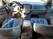 ✅ 2008 Hyundai Santa Fe SE • VIN: 5NMSH73E58H182632 • Lot: 80477245. Listed on Copart with 298,829 mi. Free auction sales archive from the USA and detailed vehicle history report at DreamBid. Image 8.