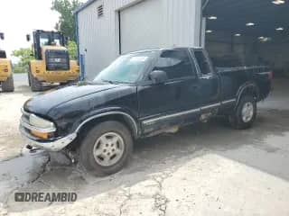 2000 Chevrolet S-10 LS с VIN 1GCDT19W9YK214930, выставлен на аукционе Copart как лот 57619365 с пробегом Не указан миль и Списание • Salvage title. История ставок и продаж доступна на DreamBid. Изображение 1.