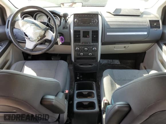 ✅ 2008 Dodge Grand Caravan SXT • VIN: 1D8HN54P28B101180 • Lot: 81223825. Wystawiony na Copart z przebiegiem Nie podano. Bezpłatny archiwum sprzedaży aukcyjnych z USA i szczegółowy raport historii pojazdu na DreamBid. Zdjęcie 8.