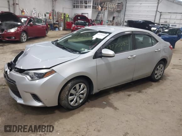 ✅ 2015 Toyota Corolla LE • VIN: 2T1BURHE7FC272724 • Лот: 43770082. Опубликован ранее на IAAI с пробегом 135 219 миль. Бесплатный доступ к архиву аукционных продаж из США и подробный отчёт об истории автомобиля на DreamBid. Изображение 2.