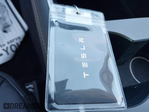 ✅ 2023 Tesla Model Y Long Range • VIN: 7SAYGAEE1PF828338 • Lot: 40978725. Wystawiony na IAAI z przebiegiem Nie podano. Bezpłatny archiwum sprzedaży aukcyjnych z USA i szczegółowy raport historii pojazdu na DreamBid. Zdjęcie 11.