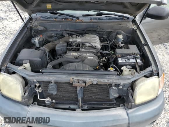 ✅ 2003 Toyota Tundra • VIN: 5TBJN32153S332801 • Lot: 81623885. Listed on Copart with 295,503 mi. Free auction sales archive from the USA and detailed vehicle history report at DreamBid. Image 11.