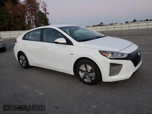 ✅ 2019 Hyundai Ioniq Blue • VIN: KMHC65LC9KU167477 • Lot: 83188724. Wystawiony na Copart z przebiegiem 150 881 mil. Bezpłatny archiwum sprzedaży aukcyjnych z USA i szczegółowy raport historii pojazdu na DreamBid. Zdjęcie 4.