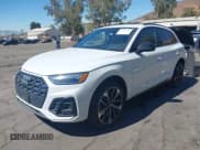 ✅ 2021 Audi SQ5 Premium Plus • VIN: WA1B4AFY9M2036452 • Lot: 43151456. Wystawiony na IAAI z przebiegiem 113 910 mil. Bezpłatny archiwum sprzedaży aukcyjnych z USA i szczegółowy raport historii pojazdu na DreamBid. Zdjęcie 2.
