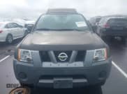 ✅ 2005 Nissan Xterra S • VIN: 5N1AN08W15C648754 • Lot: 42909152. Wystawiony na IAAI z przebiegiem 198 784 mil. Bezpłatny archiwum sprzedaży aukcyjnych z USA i szczegółowy raport historii pojazdu na DreamBid. Zdjęcie 6.