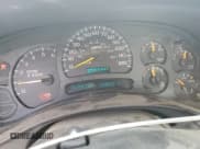 ✅ 2005 GMC Sierra 2500HD SLT • VIN: 1GTHK29U75E287068 • Lot: 60930955. Wystawiony na Copart z przebiegiem 109 023 mil. Bezpłatny archiwum sprzedaży aukcyjnych z USA i szczegółowy raport historii pojazdu na DreamBid. Zdjęcie 9.