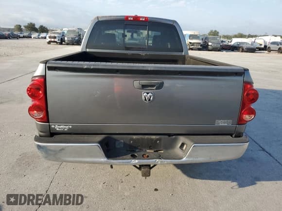 ✅ 2008 Dodge 1500 ST • VIN: 1D7HA18KX8J169577 • Лот: 76152984. Опубликован ранее на Copart с пробегом Не указан. Бесплатный доступ к архиву аукционных продаж из США и подробный отчёт об истории автомобиля на DreamBid. Изображение 6.
