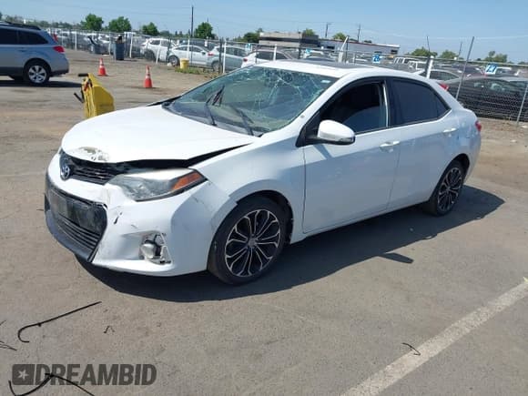 ✅ 2014 Toyota Corolla L • VIN: 5YFBURHE9EP033819 • Lot: 42445651. Wystawiony na IAAI z przebiegiem 124 782 mil. Bezpłatny archiwum sprzedaży aukcyjnych z USA i szczegółowy raport historii pojazdu na DreamBid. Zdjęcie 17.
