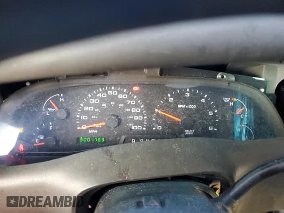 ✅ 2002 Ford F-250 XL • VIN: 1FTNW21S02EC05128 • Lot: 71627395. Listed on Copart with 300,178 mi. Free auction sales archive from the USA and detailed vehicle history report at DreamBid. Image 9.