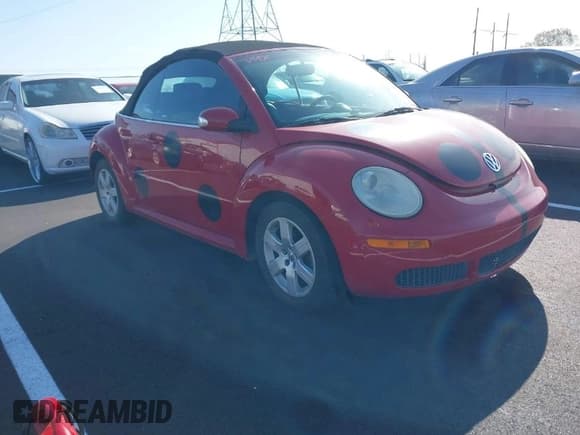✅ 2007 Volkswagen Beetle • VIN: 3VWPF31Y37M418897 • Lot: 41921308. Wystawiony na IAAI z przebiegiem 102 432 mil. Bezpłatny archiwum sprzedaży aukcyjnych z USA i szczegółowy raport historii pojazdu na DreamBid. Zdjęcie 1.