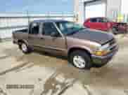 2002 Chevrolet S-10 LS с VIN 1GCDT13W82K162786, выставлен на аукционе Copart как лот 68376725 с пробегом Не указан миль и Списание • Salvage title. История ставок и продаж доступна на DreamBid. Изображение 4.