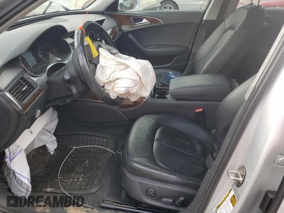 ✅ 2015 Audi A6 Premium • VIN: WAUFFAFC9FN015461 • Lot: 84965344. Wystawiony na Copart z przebiegiem 100 317 mil. Bezpłatny archiwum sprzedaży aukcyjnych z USA i szczegółowy raport historii pojazdu na DreamBid. Zdjęcie 7.