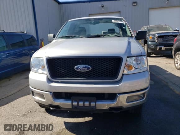 ✅ 2005 Ford F-150 XLT • VIN: 1FTRF04525KE67914 • Lot: 76828284. Listed on Copart with 125,876 mi. Free auction sales archive from the USA and detailed vehicle history report at DreamBid. Image 5.