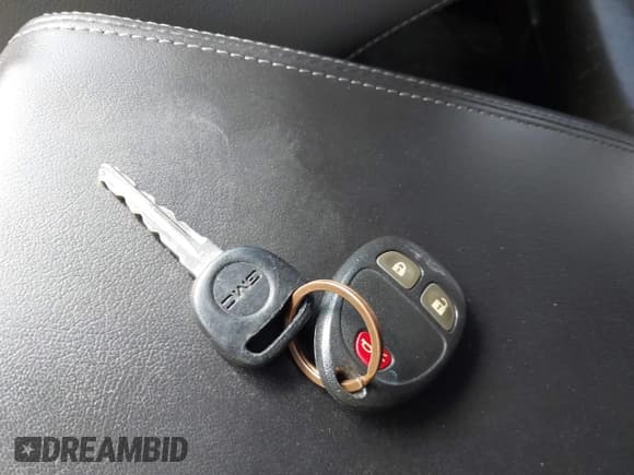 ✅ 2014 GMC Acadia SLE • VIN: 1GKKRNED0EJ110236 • Lot: 43406237. Listed on IAAI with 207,815 mi. Free auction sales archive from the USA and detailed vehicle history report at DreamBid. Image 11.