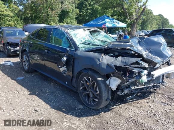 2020 Hyundai Sonata SEL z VIN 5NPEL4JA2LH025677, wystawiony jako IAAI lot #43140590 z przebiegiem 66 755 mil mil oraz . Historia ofert i sprzedaży dostępna na DreamBid. Obrazek 1.