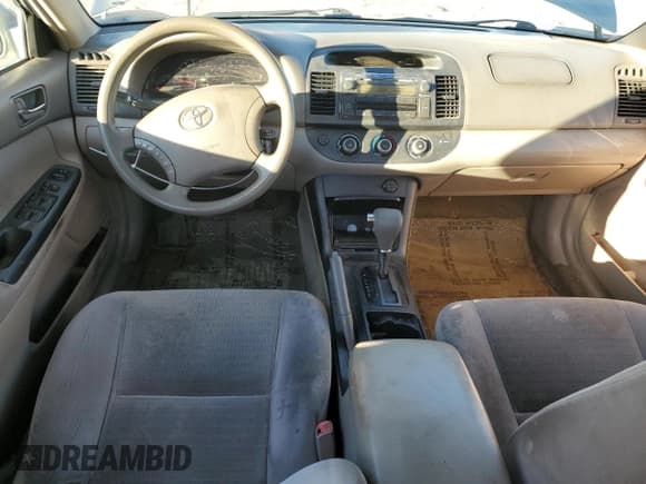 ✅ 2006 Toyota Camry XLE • VIN: 4T1BF30K56U629096 • Lot: 91281995. Wystawiony na Copart z przebiegiem 220 723 mil. Bezpłatny archiwum sprzedaży aukcyjnych z USA i szczegółowy raport historii pojazdu na DreamBid. Zdjęcie 8.