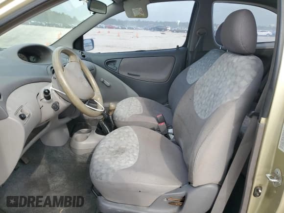 ✅ 2000 Toyota ECHO • VIN: JTDAT1231Y0067906 • Lot: 82770044. Listed on Copart with 327,305 mi. Free auction sales archive from the USA and detailed vehicle history report at DreamBid. Image 7.
