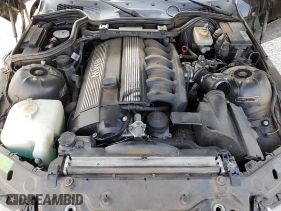 ✅ 1998 BMW 3 Series Z3 2.8 • VIN: 4USCJ332XWLC11512 • Lot: 70970954. Wystawiony na Copart z przebiegiem 152 346 mil. Bezpłatny archiwum sprzedaży aukcyjnych z USA i szczegółowy raport historii pojazdu na DreamBid. Zdjęcie 11.