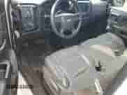 2016 Chevrolet Silverado 1500 Work Truck z VIN 1GCNKNEH5GZ184062, wystawiony jako Copart lot #46354505 z przebiegiem 191 427 mil mil oraz Czysty tytuł • Clean title. Historia ofert i sprzedaży dostępna na DreamBid. Obrazek 8.