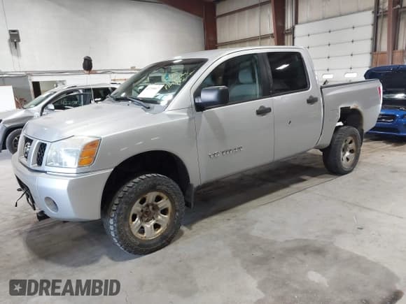 ✅ 2007 Nissan Titan XE • VIN: 1N6AA07B27N229993 • Lot: 42230817. Listed on IAAI with 196,902 mi. Free auction sales archive from the USA and detailed vehicle history report at DreamBid. Image 2.