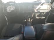 ✅ 2021 Jeep Gladiator Freedom • VIN: 1C6HJTAGXML557586 • Lot: 43510795. Listed on Copart with Not provided. Free auction sales archive from the USA and detailed vehicle history report at DreamBid. Image 8.