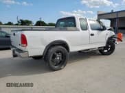 ✅ 2000 Ford F-150 XL • VIN: 1FTRX18L7YNB50273 • Lot: 70456245. Wystawiony na Copart z przebiegiem Nie podano. Bezpłatny archiwum sprzedaży aukcyjnych z USA i szczegółowy raport historii pojazdu na DreamBid. Zdjęcie 3.