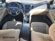 ✅ 2014 Hyundai Sonata GLS • VIN: 5NPEB4AC4EH822925 • Lot: 76303834. Listed on Copart with 133,490 mi. Free auction sales archive from the USA and detailed vehicle history report at DreamBid. Image 8.