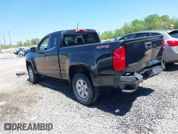 ✅ 2017 Chevrolet Colorado 4WD Work Truck • VIN: 1GCHTBEA4H1303800 • Лот: 42119058. Опубликован ранее на IAAI с пробегом 57 264 миль. Бесплатный доступ к архиву аукционных продаж из США и подробный отчёт об истории автомобиля на DreamBid. Изображение 3.