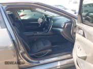 ✅ 2017 Nissan Maxima SL • VIN: 1N4AA6APXHC417982 • Lot: 42895571. Listed on IAAI with 109,798 mi. Free auction sales archive from the USA and detailed vehicle history report at DreamBid. Image 5.