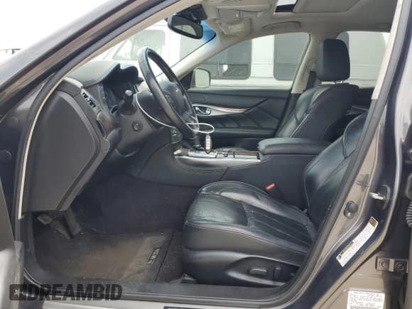 ✅ 2013 Infiniti M Hybrid • VIN: JN1EY1AP5DM650153 • Lot: 53228645. Wystawiony na Copart z przebiegiem 93 281 mil. Bezpłatny archiwum sprzedaży aukcyjnych z USA i szczegółowy raport historii pojazdu na DreamBid. Zdjęcie 7.