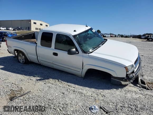 2004 Chevrolet Silverado 1500 с VIN 1GCEK19T34E175211, выставлен на аукционе Copart как лот 46786015 с пробегом 202 367 миль миль и Списание • Salvage title. История ставок и продаж доступна на DreamBid. Изображение 4.