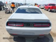 ✅ 2021 Dodge Challenger SXT • VIN: 2C3CDZAG9MH538638 • Lot: 42593682. Wystawiony na IAAI z przebiegiem 97 447 mil. Bezpłatny archiwum sprzedaży aukcyjnych z USA i szczegółowy raport historii pojazdu na DreamBid. Zdjęcie 16.
