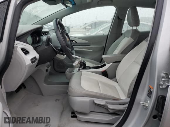 ✅ 2017 Chevrolet Bolt EV Premier • VIN: 1G1FX6S00H4137149 • Лот: 38920614. Опубликован ранее на Copart с пробегом 50 130 миль. Бесплатный доступ к архиву аукционных продаж из США и подробный отчёт об истории автомобиля на DreamBid. Изображение 7.