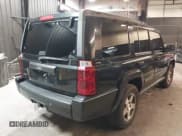 ✅ 2009 Jeep Commander Sport • VIN: 1J8HG48K09C547110 • Lot: 41768609. Listed on IAAI with 200,402 mi. Free auction sales archive from the USA and detailed vehicle history report at DreamBid. Image 4.